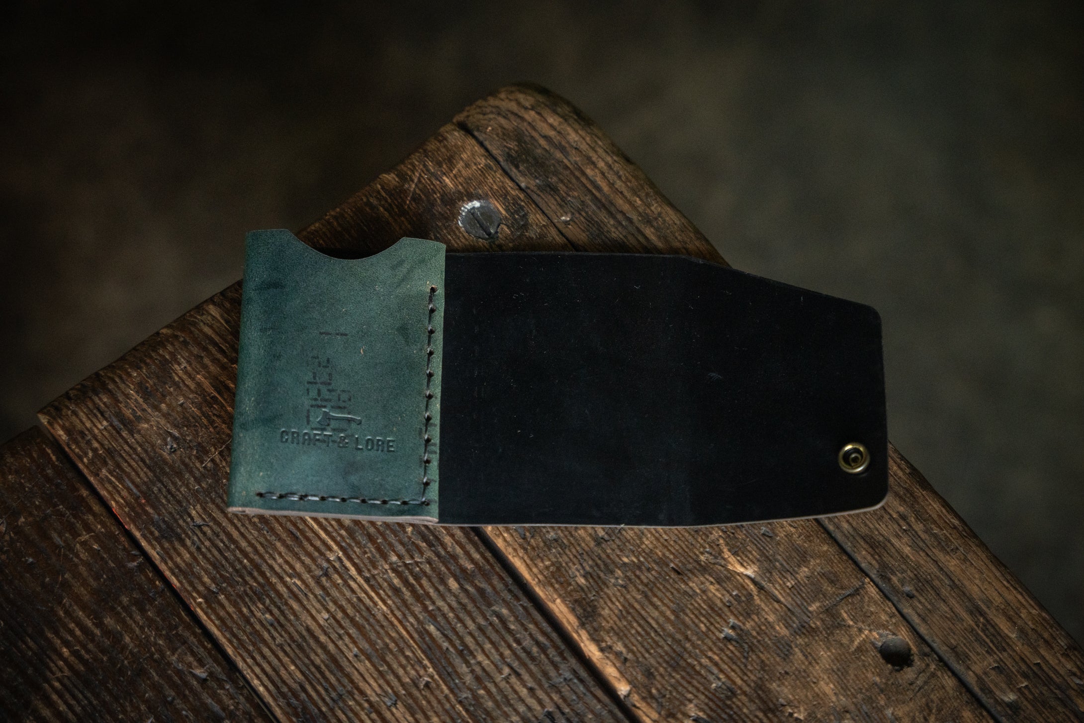 AT LAST＆CO.　Cordvan Tracker Wallet Timeworn Clothing』トラッカーウォレットコードバン財布ブラックAt