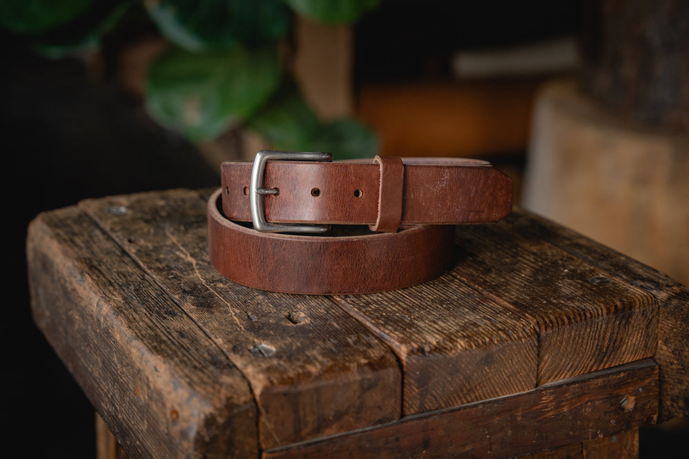 
            
                Load image into Gallery viewer, Mountain Belt, Thick Leather Solid Brass Hardware Lifetime Heritage Rugged Belt Handmade Craft and Lore
            
        