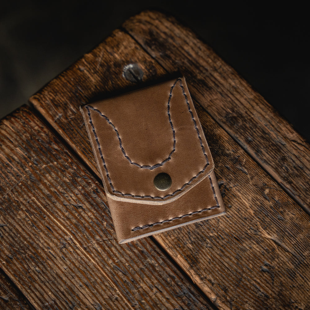 
                  
                    Worry Wallet Apple AirTag Coin Card Cash Handmade Leather Quality Wallet
                  
                