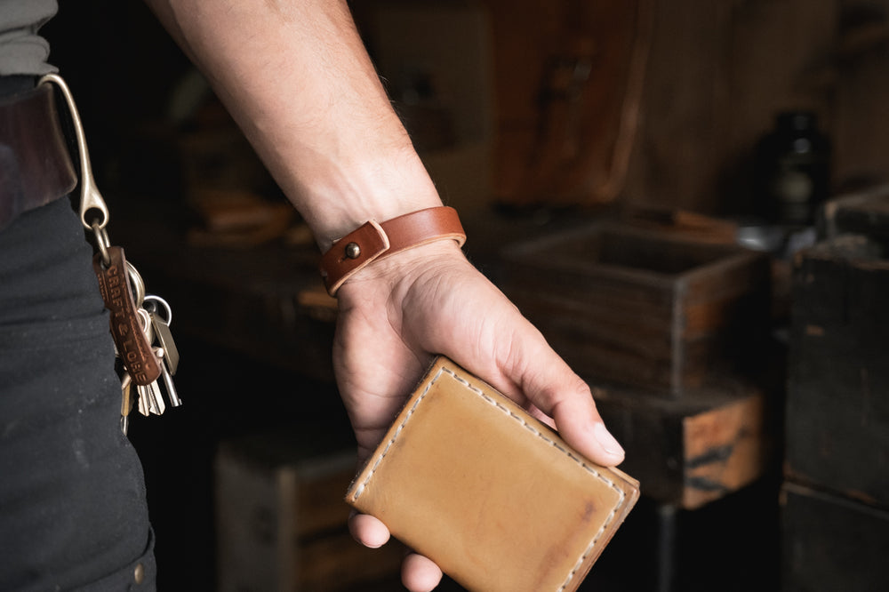 
                  
                    Handmade Leather Craft Cuff Brown Veg Tan USA Quality Durable Rugged
                  
                