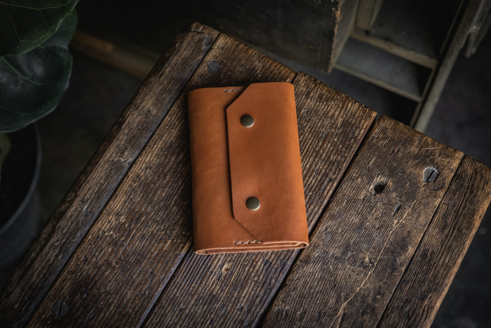 Brown hand dyed patina veg leather wallet HDWA54