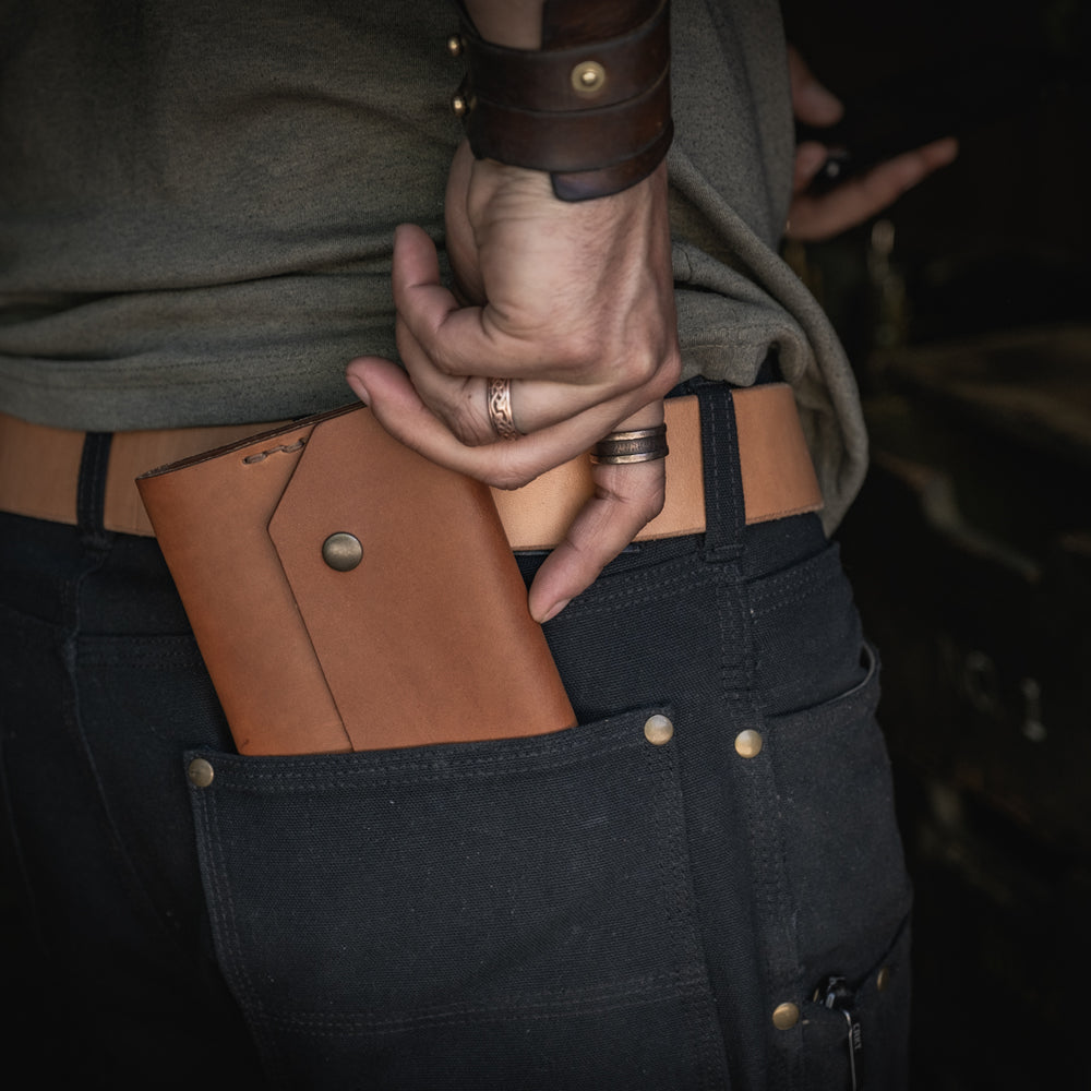 
                  
                    Northwestward Field Notes, handmade leather notebook wallet durable usa pnw rugged tough log book journal pocketbook
                  
                