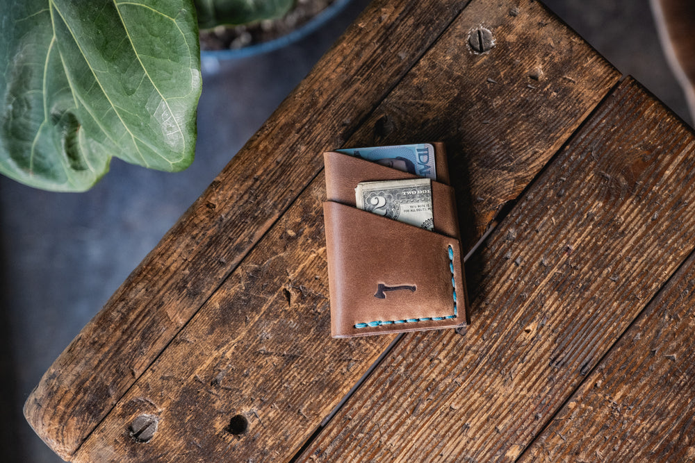 
            
                Load image into Gallery viewer, Port Wallet, Compact Slim Horween Chromexcel Dublin Leather Minimal Card Wallet Handmade Everyday Carry
            
        
